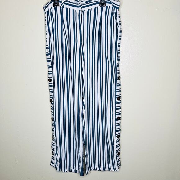 Waverly Grey Pants w Pockets 10 Blue White Stripe Wide Leg Casual Cropped Rayon - Picture 2 of 10